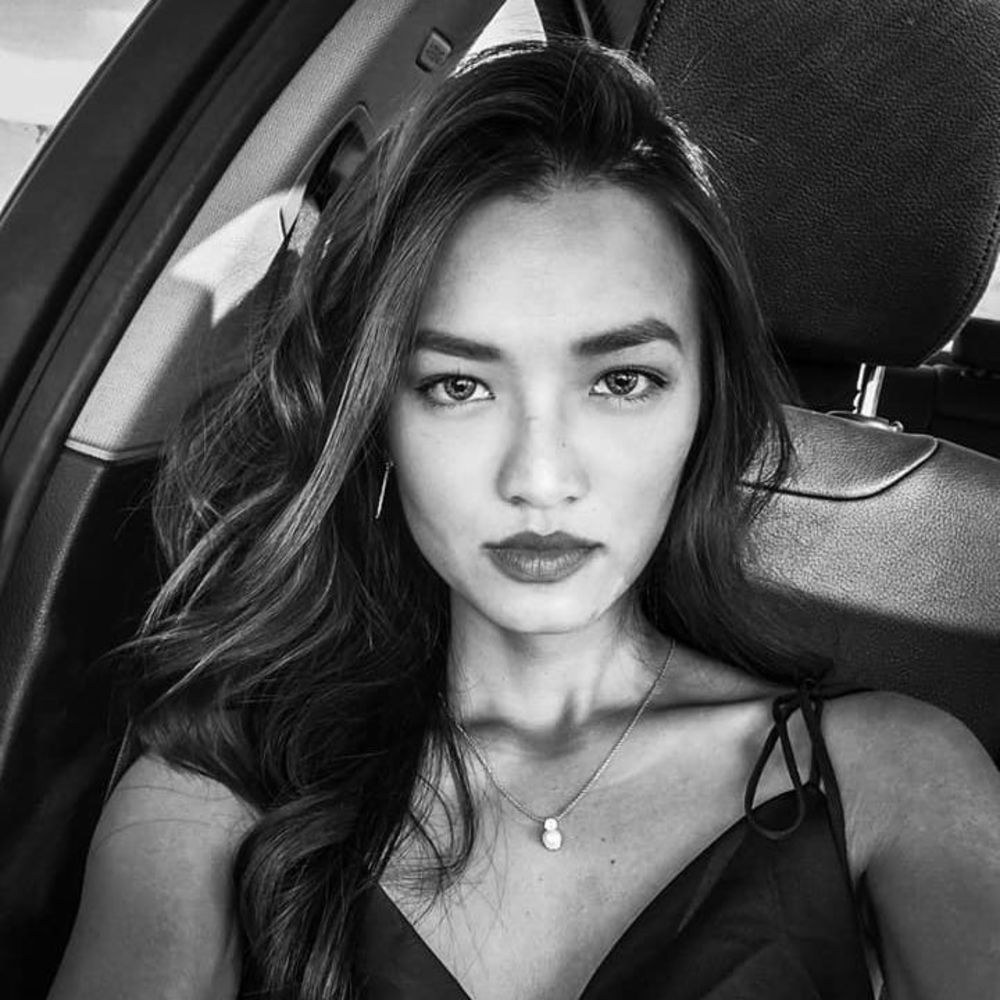 Meet your Posher, Jaxie